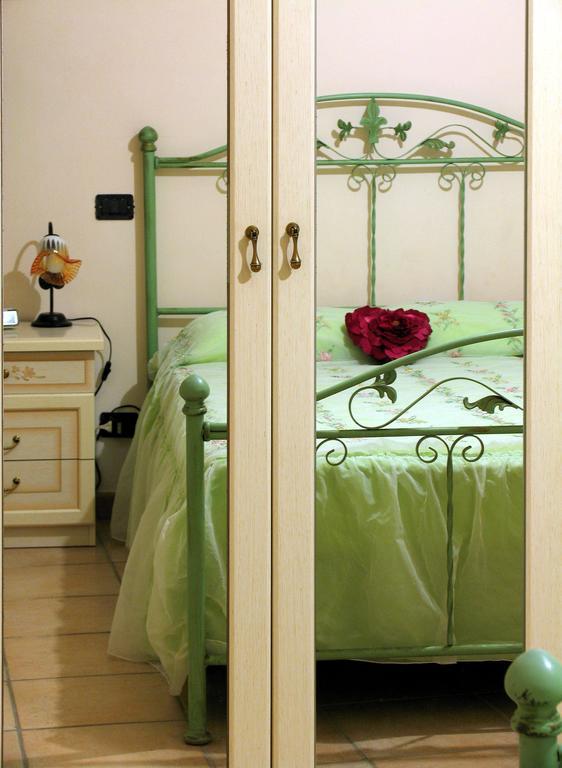 Il Centro Storico Apartamento Posta Fibreno Habitación foto