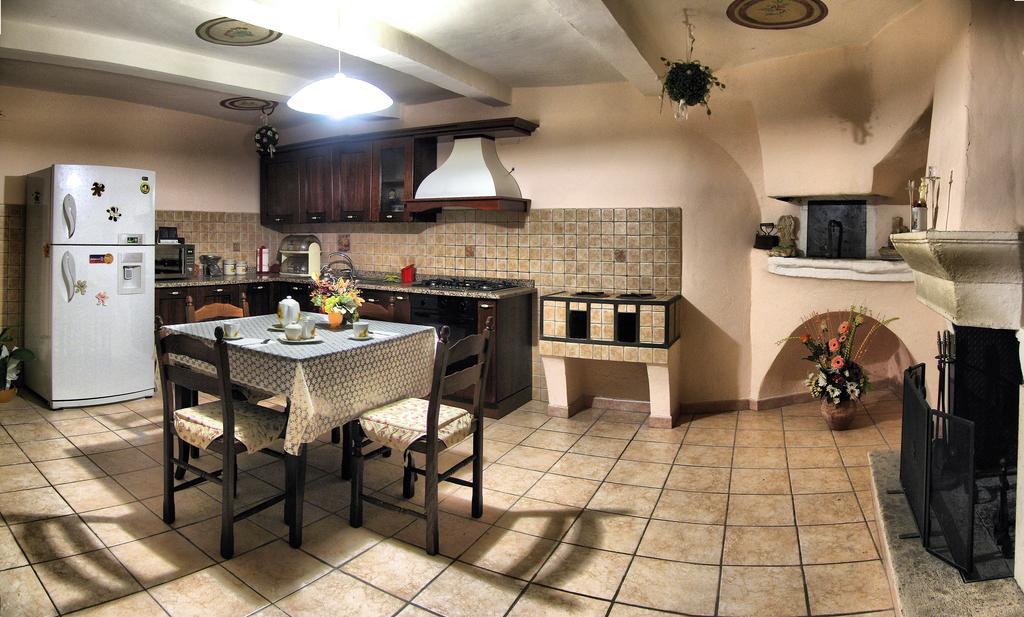 Il Centro Storico Apartamento Posta Fibreno Habitación foto